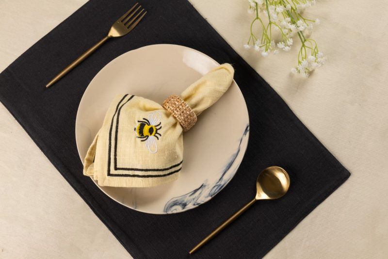 bumble bliss dining gift set