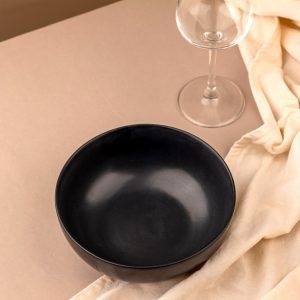classic black bowl