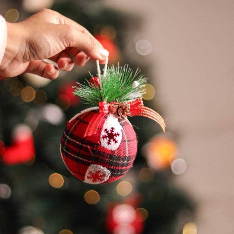 Christmas Ornament Balls (Set of 3)